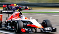 Hamiltonu drugi slobodni trening u Kini, Alonsu prvi