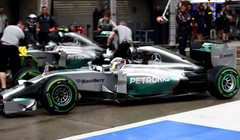 Mercedes i Red Bull zauzeli prva četiri mjesta u kišnim uvjetima