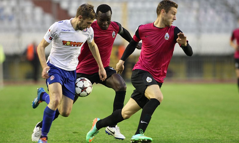 Podjela bodova na Poljudu nakon uzbudljivog drugog poluvremena, Hajduk prosuo 2:0