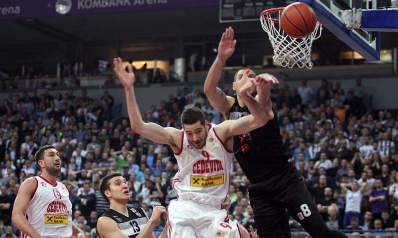 Hrvatsko finale u Beogradu, Smith sa sirenom poslao Cedevitu u finale!