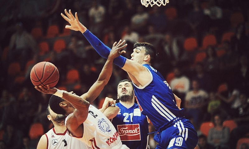 Cibona u posljednjih deset minuta slomila otpor Jollyja