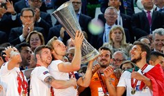 Rakitić drugi Hrvat koji je kao kapetan dignuo europski trofej