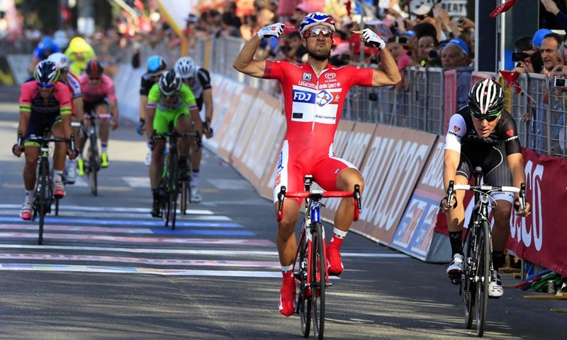 Criterium du Dauphine: Bauhausu etapa, De Gendt zadržao vodstvo