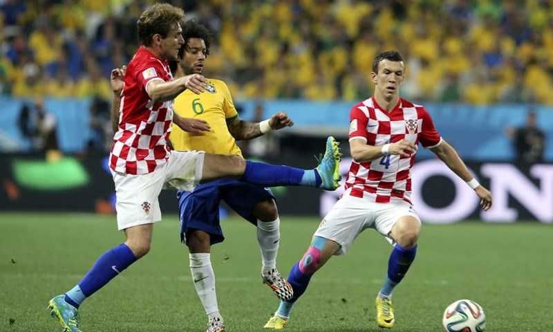 VIDEO: Nikica Jelavić s dva pogotka donio pobjedu Guizhouu protiv Cannavarovog Tianjina