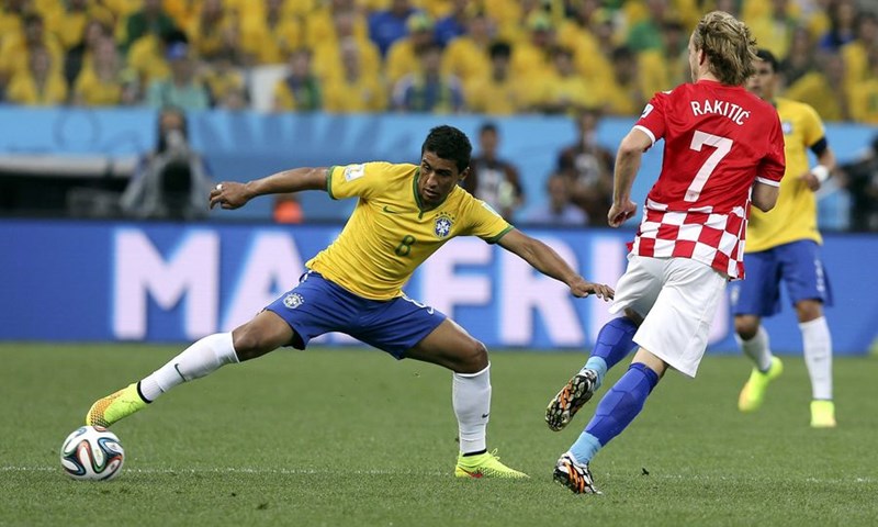 Barcelona za 40 milijuna eura dovela Paulinha