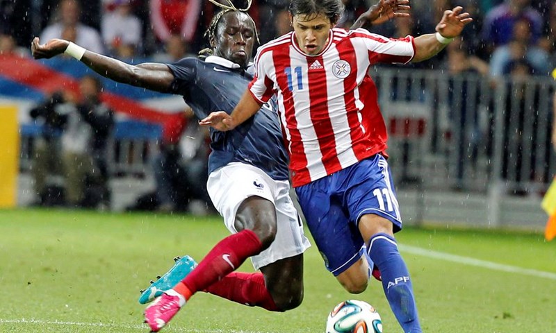 Bacary Sagna Emirates zamijenio Etihadom