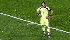 Iker Casillas odlučio okončati nogometnu karijeru