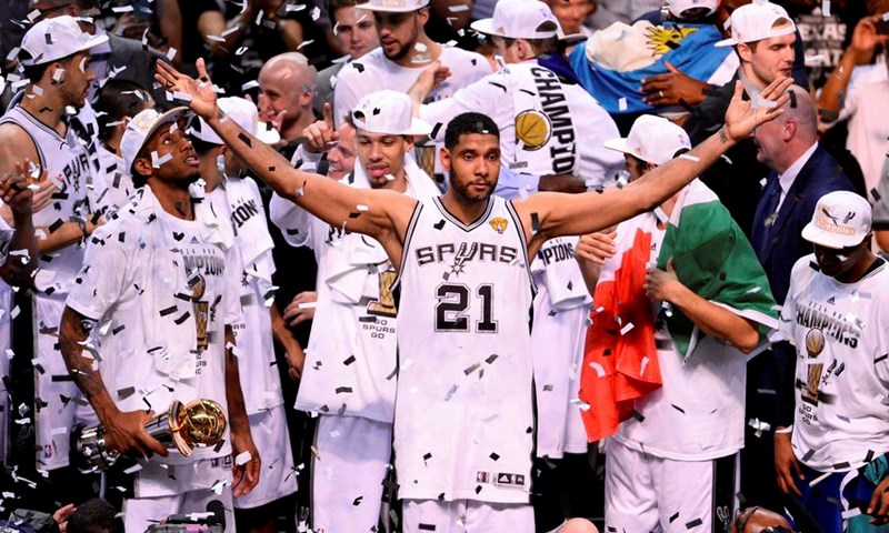 Ginobili pristao na još jednu sezonu, West se odrekao 11 milijuna dolara kako bi pojačao Spurse
