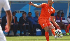 Van Gaal i Robben stoje na putu Messiju prema Maracani