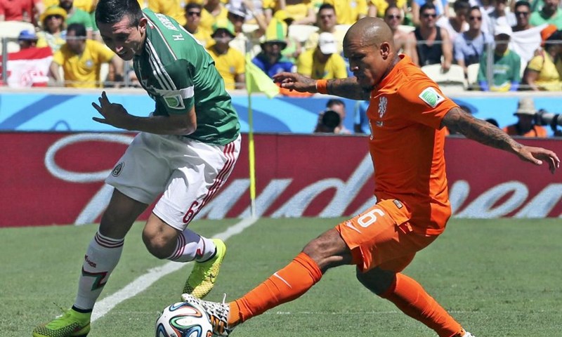 Nigel de Jong propušta ostatak Svjetskog prvenstva