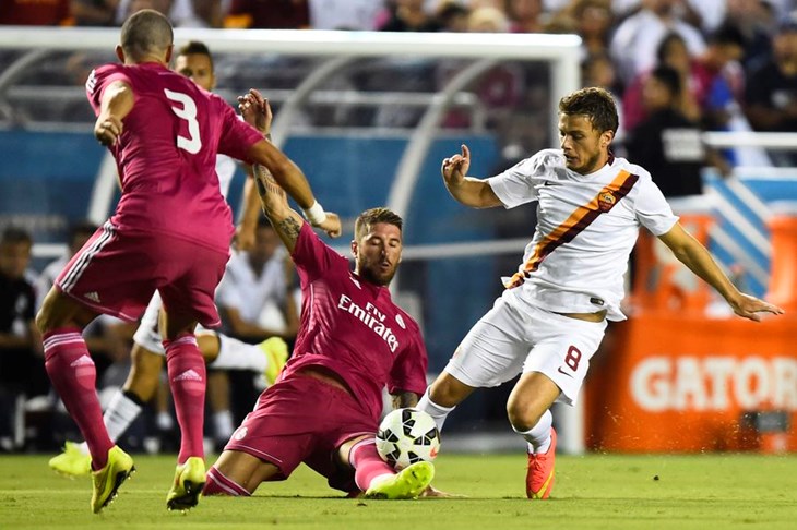 Video: Roma svladala madridski Real, Manchester United slavio nakon kaznenih udaraca