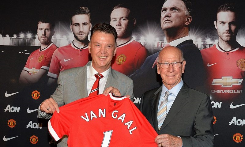 Odlazak velikana: Preminuo legendarni igrač Manchester Uniteda Bobby Charlton