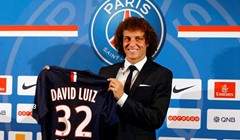 David Luiz: "Tražila me i Barcelona, ali shvatio sam da je klub koji me uistinu želi upravo PSG"