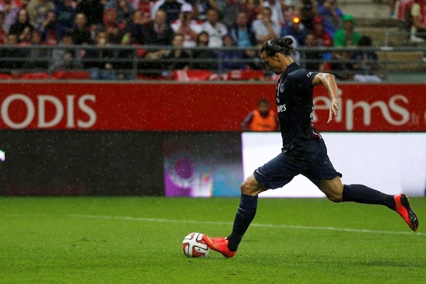 Video: Lyonu četiri boda prednosti, Ibrahimović s 11 metara odlučio derbi