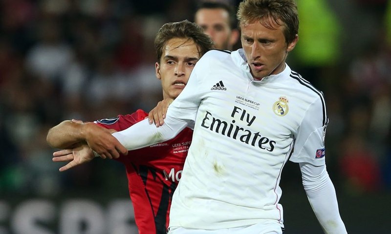 Modrić protiv Lovrena, Rakitićeva Barcelona na PSG