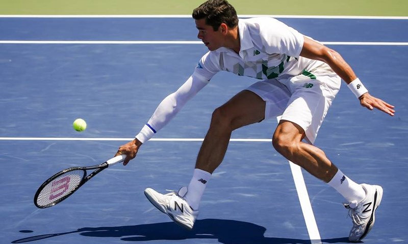 Raonić deklasirao Fogninija, Federer nadjačao Murrayja