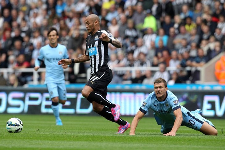Edin Džeko koracima ostalih Cityjevih zvijezda, stavio potpis na četverogodišnji ugovor