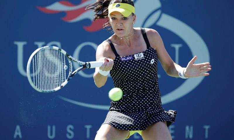 Agnieszka Radwanska i Jelena Janković uvjerljivim pobjedama prošle u drugo kolo