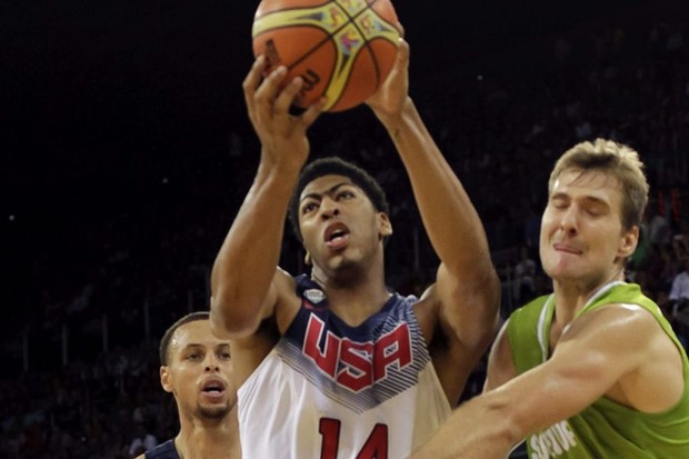 Amerikanci u Gran Canariji nadigrali Sloveniju, posebno raspoložen Anthony Davis