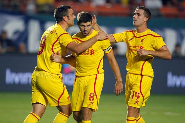 Rodgers: "Nitko, pa niti Steven Gerrard, nema zagarantirano mjesto u prvih 11"