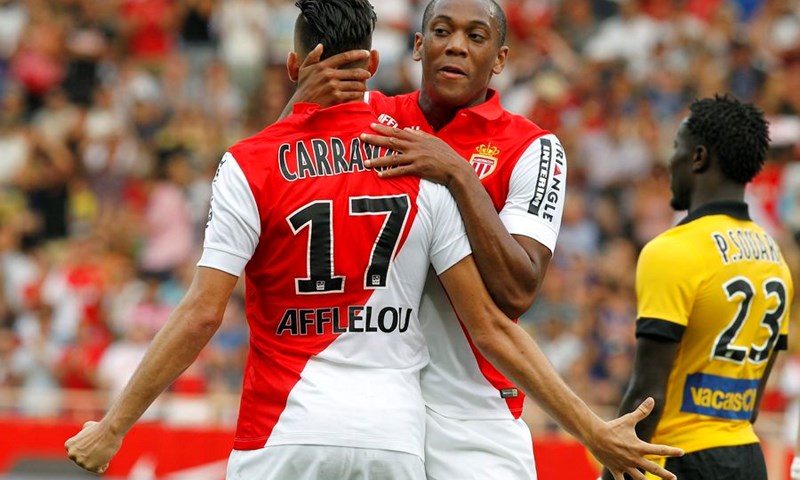 Video: Lille otkinuo bod Monacu, Falcao na tribinama