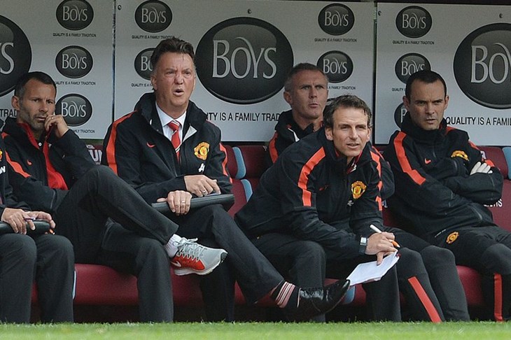 Video: Manchester United prvijencima Fellainija i Blinda osvojio samo bod na Hawthornsu