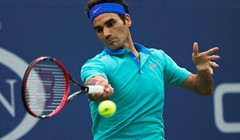 Federer i Dimitrov izgubili set pa odjurili do pobjede