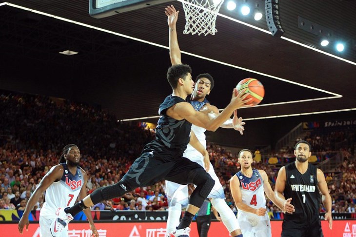 Američki centri opet raspoloženi, Novi Zeland na minus 27