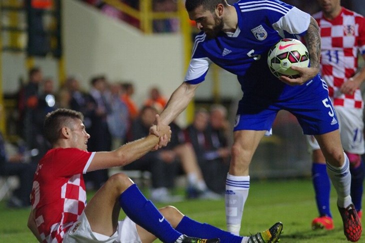 Kramarić: "Nisam htio pasti i glumiti, ali na snimci se vidi da me držao s obje ruke"