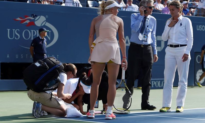 Williams i Wozniacki u finalu US Opena, sunčanica zaustavila Shuai Peng