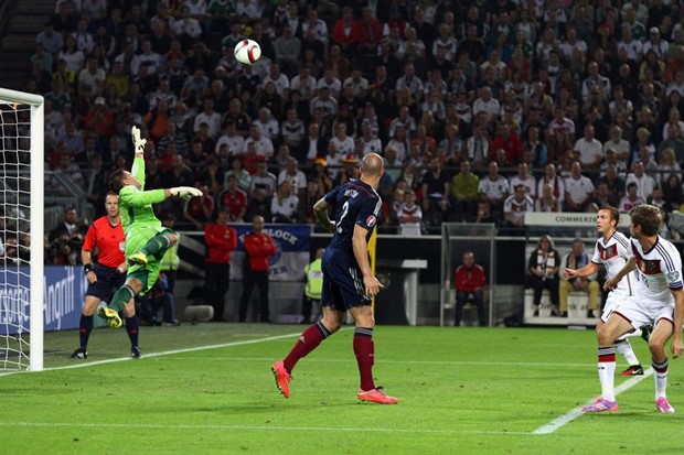 Video: Albanija šokirala Portugal, Müller dvostruki strijelac za pobjedu svjetskih prvaka