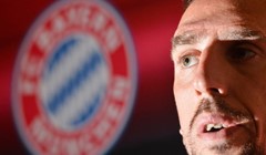 Video: Jubilarni volej Riberyja slomio žilav otpor Jedvaja i suigrača u Münchenu