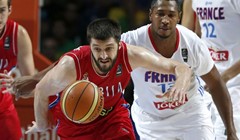 U neizvjesnoj završnici Srbija nadjačala Francusku i pridružila se Amerikancima u velikom finalu