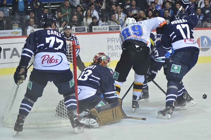 Medveščak potpisao NHL-ovce Aarona Palushaja i Jamesa Wrighta