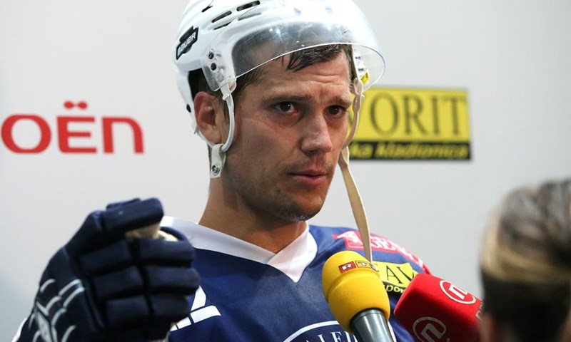 Slovenski reprezentativac napustio Medveščak i preselio u Klagenfurt