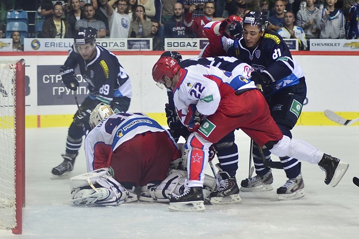 Napadač Stewart napušta Medveščak, uskoro stiže novi "respektabilni" branič