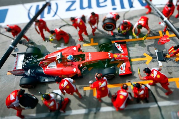 FIA odgodila primjenu zabrane radijskih poruka u Formuli 1 do sljedeće sezone