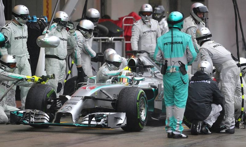 Hamilton u Sočiju kreće ispred Rosberga, Kvjat oduševio Ruse