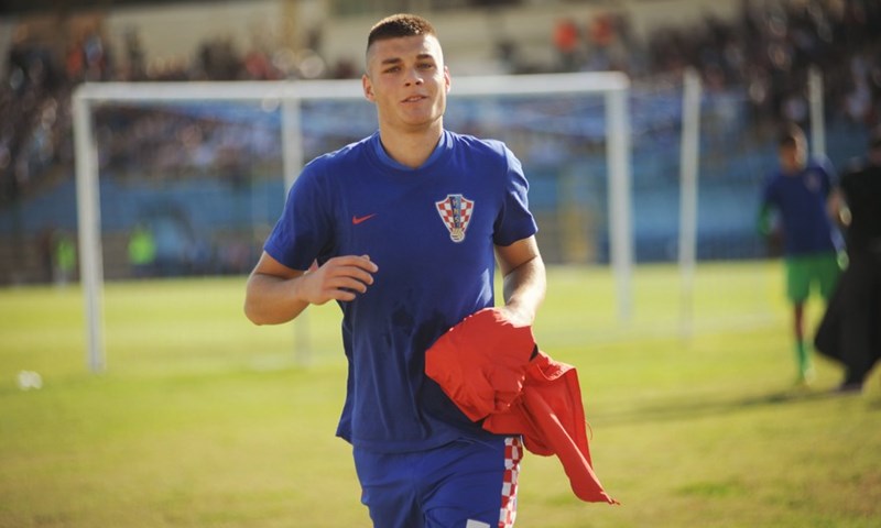 Šimunović otpao zbog ozljede, pozvan mladi branič Red Bull Salzburga