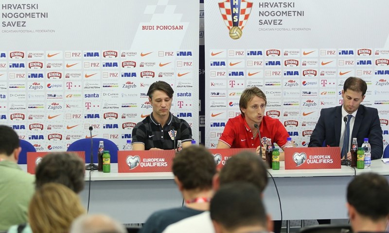 Kovač: "Moja je želja da što prije postignemo gol, za vjetar u leđa"