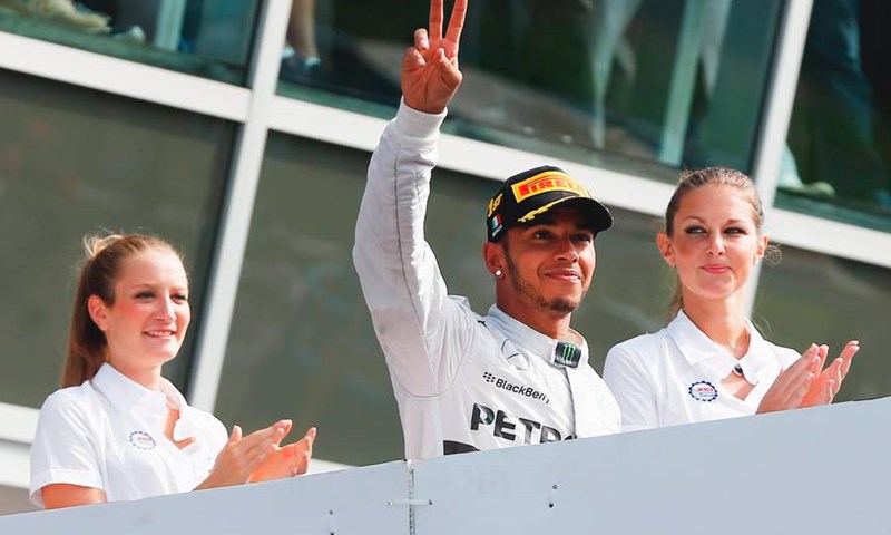 Hamilton: "Čak nisam morao ni dodavati previše gasa", Rosberg: "Zabrljao sam"