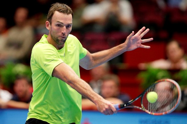 Karlović nedodirljivim servisom svladao Melzera i izborio četvrtfinale