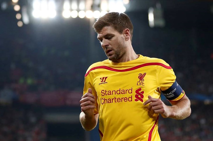 Video: Steven Gerrard pocrvenio 40 sekundi nakon ulaska, Manchester United slavio na Anfieldu