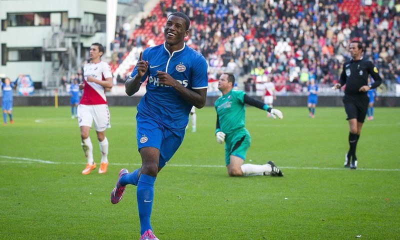 Red Bull osvojio bod s igračem manje, Standard iznenadio Anderlecht