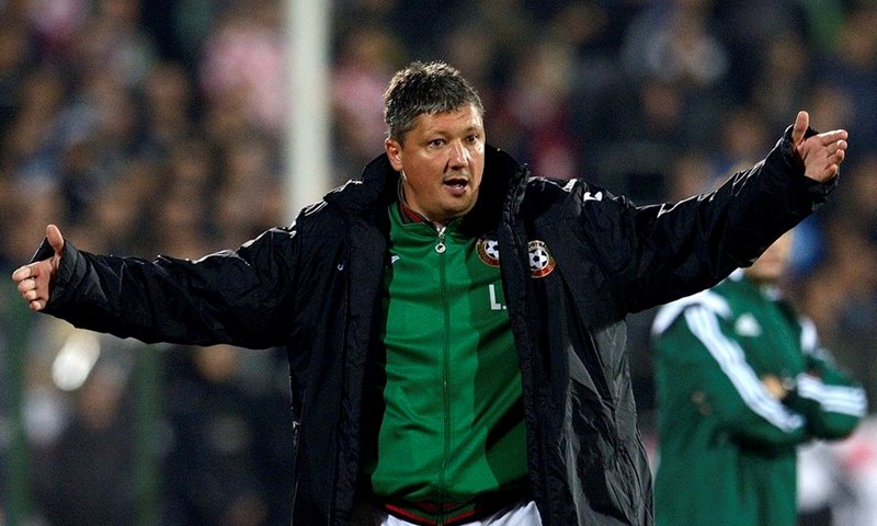 Bivši bugarski izbornik besplatno vodi momčad sofijskog CSKA