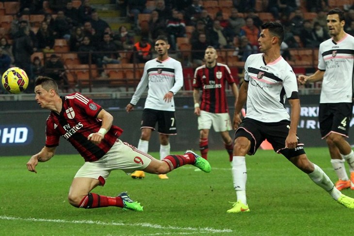 Video: I drugi milanski klub kiksao, Palermo slavio na San Siru