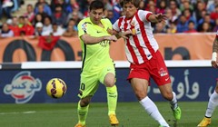 Bivši igrač Barcelone preuzeo Almeriju, debitira protiv - Barcelone