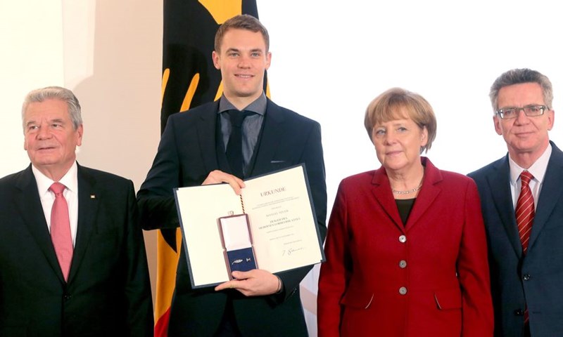 Neuer: "Neću osvojiti Zlatnu loptu jer preferiram zeleni travnjak, a ne crveni tepih"