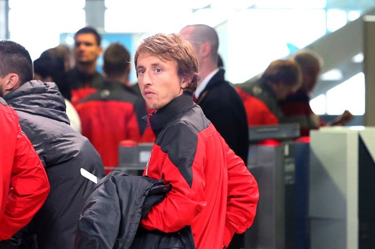 Modrić stigao u Madrid: "Osjetio sam oštru bol, nadam se što kraćoj pauzi"