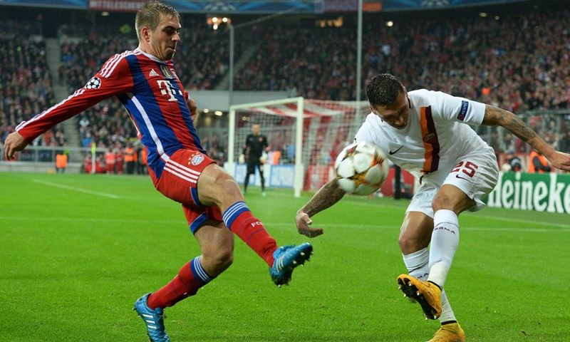 Lahm: "Bayernu neće pomoći barikade u obrani, nećemo mijenjati sustav ni za Barcelonu"